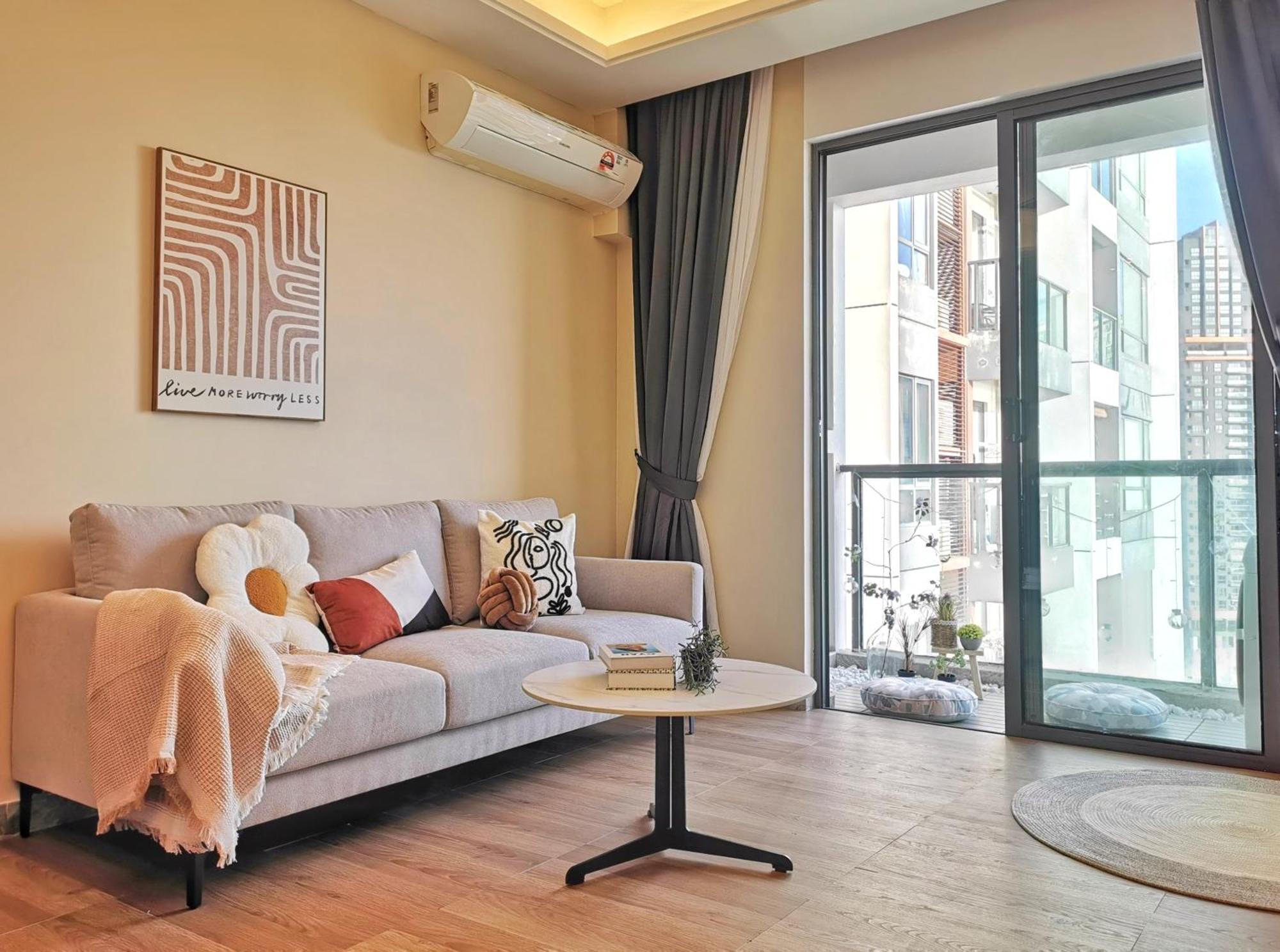 Yussy Homestay At R&F Princess Cove Johor Bahru Exterior photo