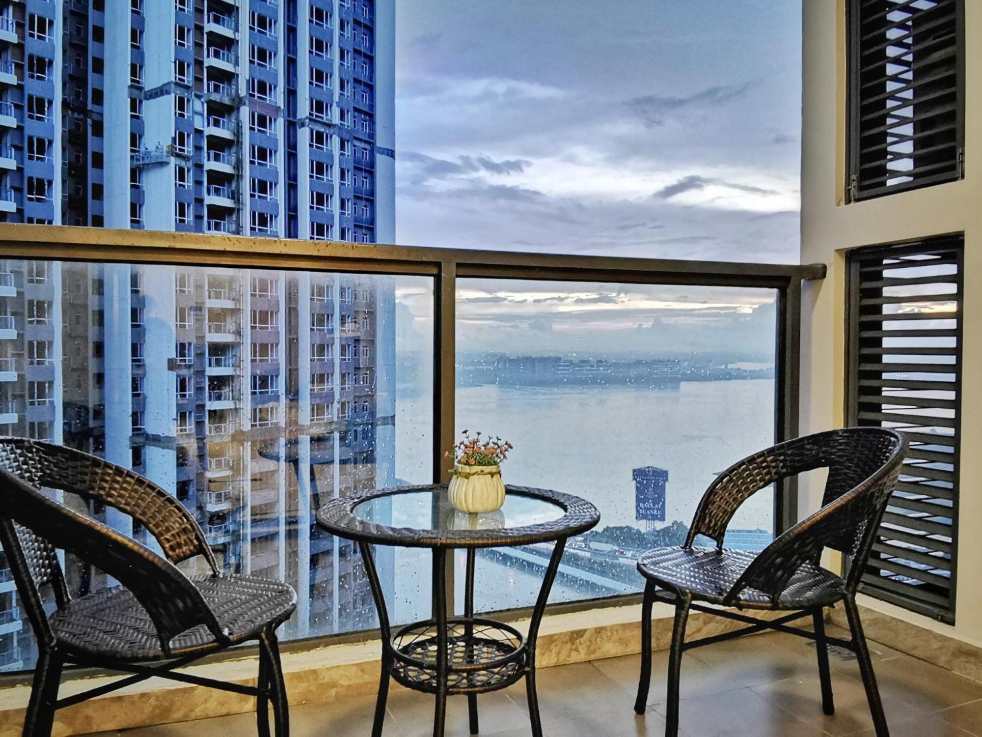 Yussy Homestay At R&F Princess Cove Johor Bahru Exterior photo